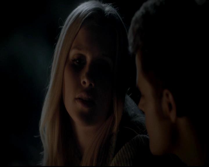 VampireDiariesWorld-dot-org_4x13IntoTheWild0938.jpg