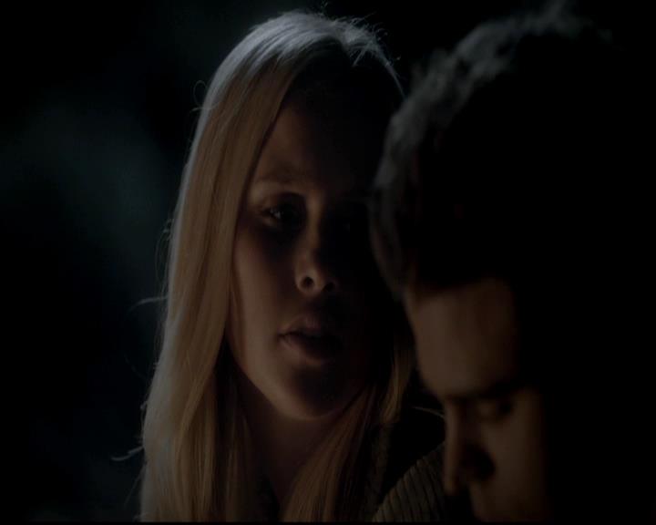 VampireDiariesWorld-dot-org_4x13IntoTheWild0941.jpg