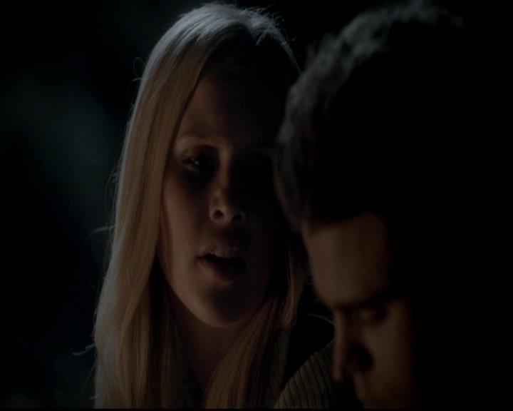 VampireDiariesWorld-dot-org_4x13IntoTheWild0942.jpg