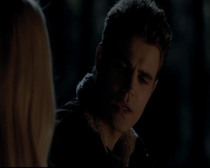 VampireDiariesWorld-dot-org_4x13IntoTheWild0951.jpg