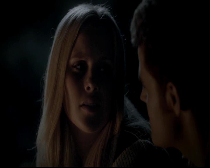 VampireDiariesWorld-dot-org_4x13IntoTheWild0954.jpg