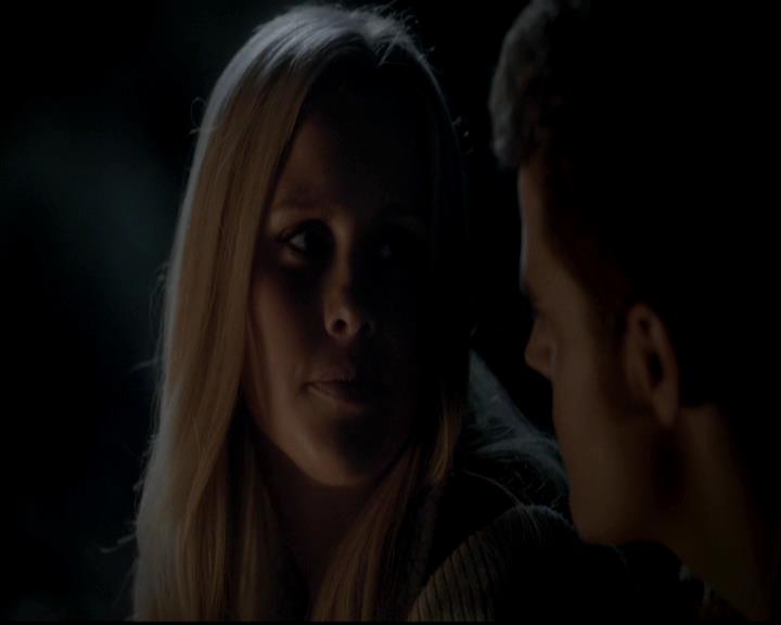 VampireDiariesWorld-dot-org_4x13IntoTheWild0961.jpg