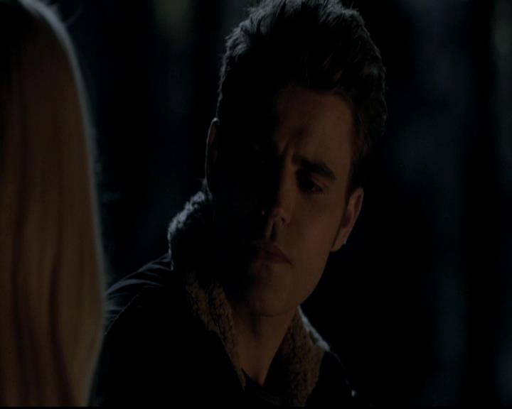 VampireDiariesWorld-dot-org_4x13IntoTheWild0969.jpg