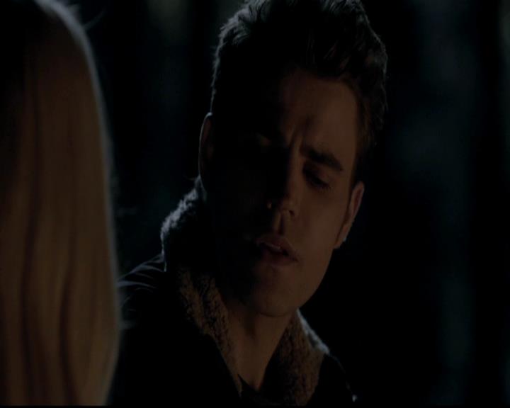 VampireDiariesWorld-dot-org_4x13IntoTheWild0973.jpg