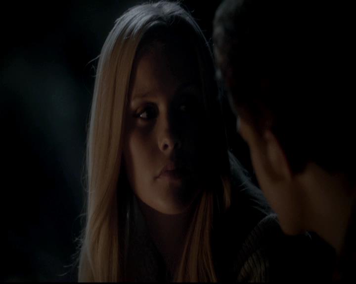 VampireDiariesWorld-dot-org_4x13IntoTheWild0980.jpg