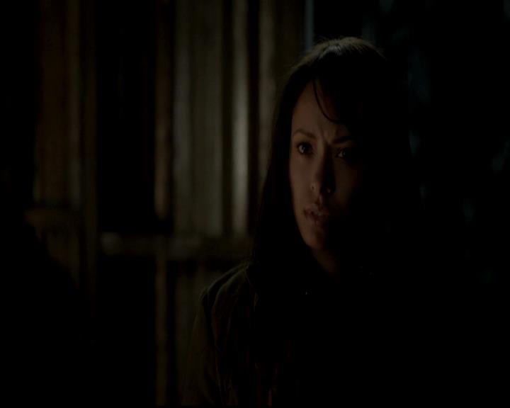 VampireDiariesWorld-dot-org_4x13IntoTheWild0998.jpg