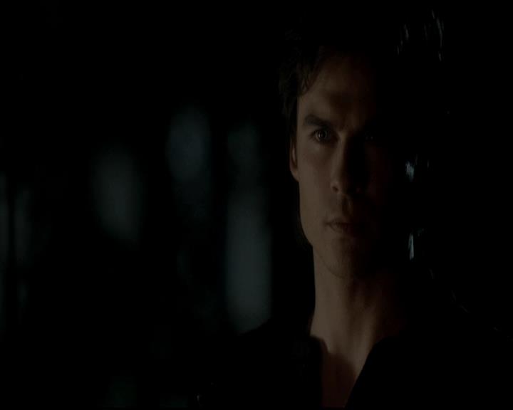 VampireDiariesWorld-dot-org_4x13IntoTheWild1020.jpg