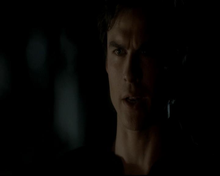 VampireDiariesWorld-dot-org_4x13IntoTheWild1052.jpg