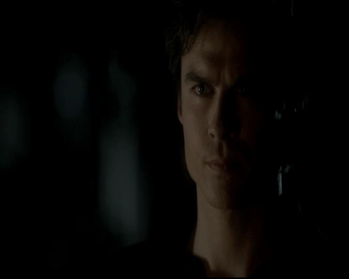 VampireDiariesWorld-dot-org_4x13IntoTheWild1057.jpg