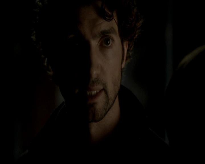 VampireDiariesWorld-dot-org_4x13IntoTheWild1061.jpg