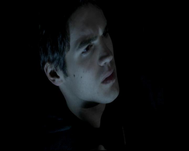 VampireDiariesWorld-dot-org_4x13IntoTheWild1091.jpg