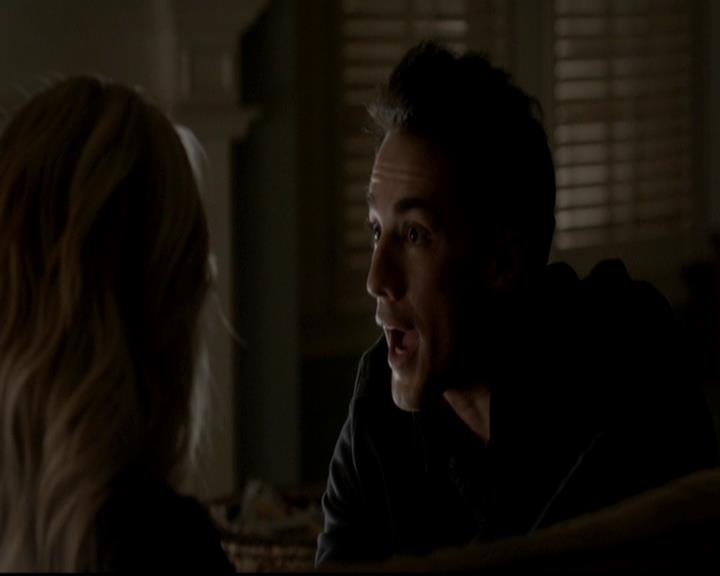 VampireDiariesWorld-dot-org_4x13IntoTheWild1105.jpg