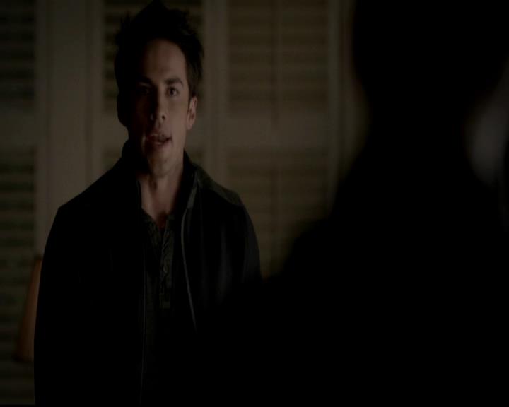 VampireDiariesWorld-dot-org_4x13IntoTheWild1139.jpg