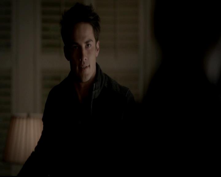 VampireDiariesWorld-dot-org_4x13IntoTheWild1143.jpg