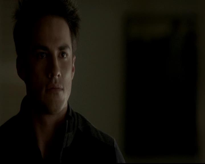 VampireDiariesWorld-dot-org_4x13IntoTheWild1181.jpg