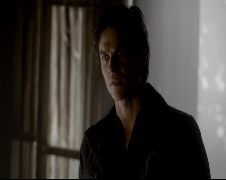 VampireDiariesWorld-dot-org_4x13IntoTheWild1459.jpg