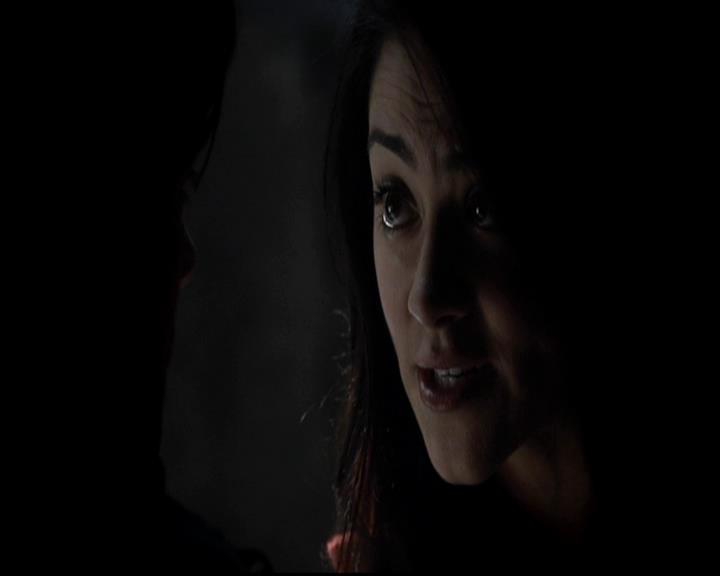 VampireDiariesWorld-dot-org_4x13IntoTheWild1487.jpg