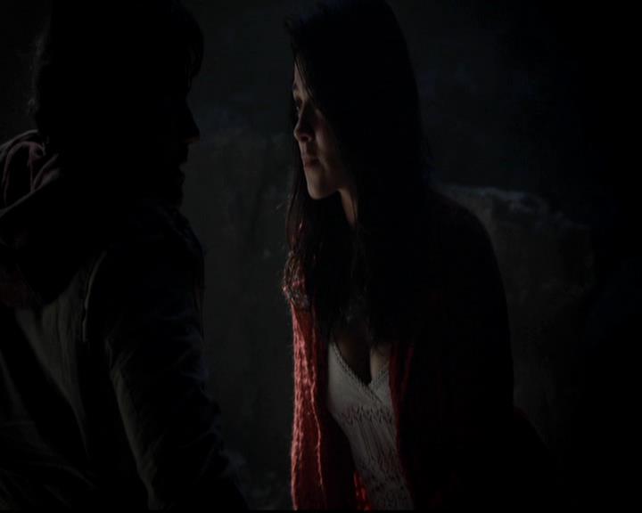 VampireDiariesWorld-dot-org_4x13IntoTheWild1499.jpg