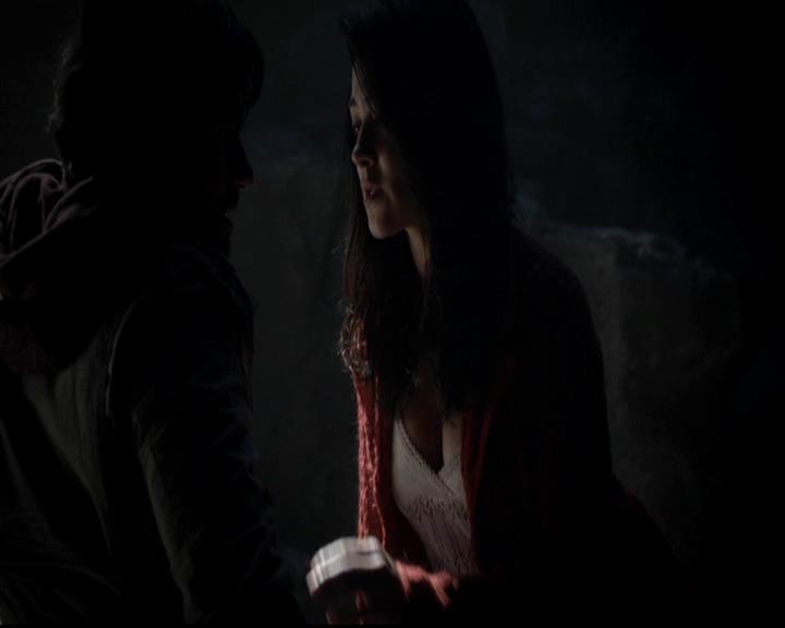 VampireDiariesWorld-dot-org_4x13IntoTheWild1500.jpg