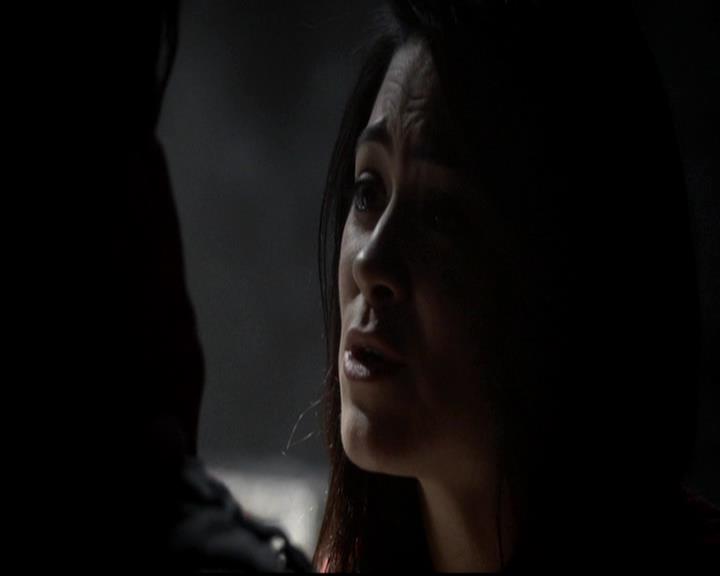 VampireDiariesWorld-dot-org_4x13IntoTheWild1523.jpg