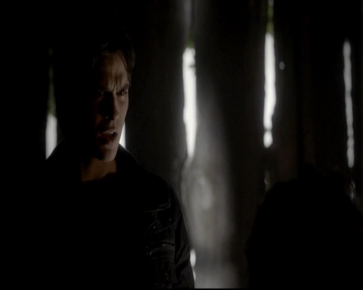 VampireDiariesWorld-dot-org_4x13IntoTheWild1550.jpg