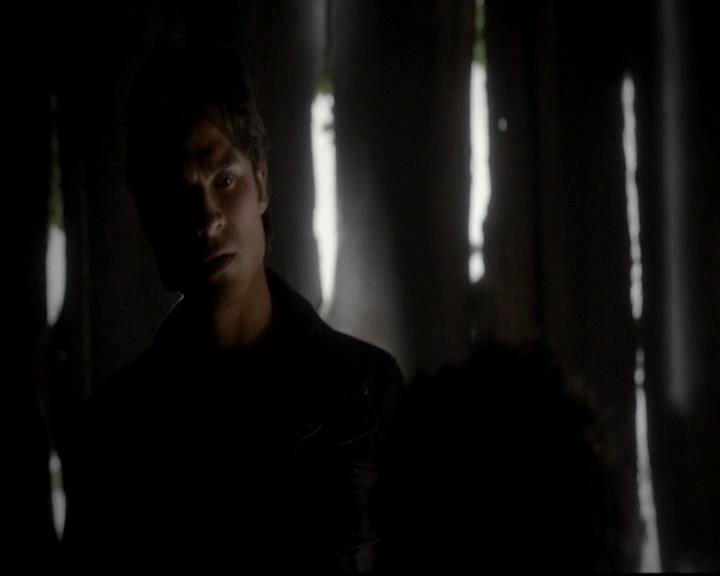 VampireDiariesWorld-dot-org_4x13IntoTheWild1556.jpg