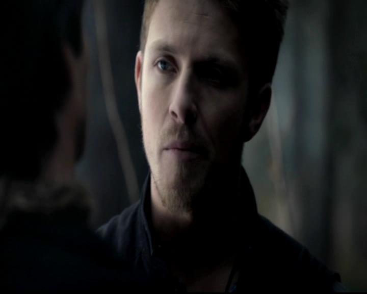 VampireDiariesWorld-dot-org_4x14DownTheRabbitHole0157.jpg