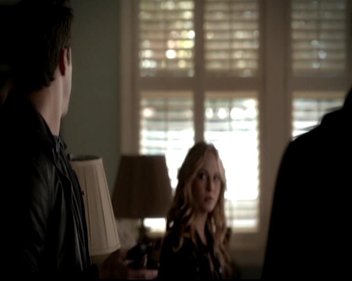 VampireDiariesWorld-dot-org_4x14DownTheRabbitHole0391.jpg