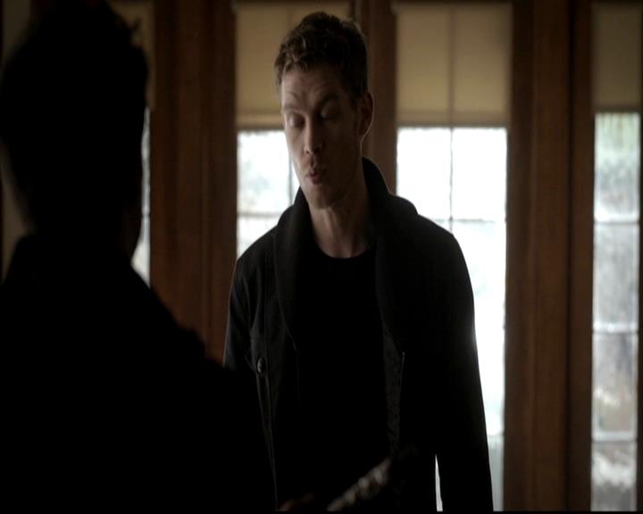 VampireDiariesWorld-dot-org_4x14DownTheRabbitHole0401.jpg