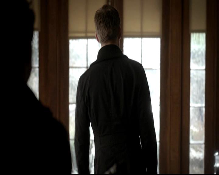 VampireDiariesWorld-dot-org_4x14DownTheRabbitHole0404.jpg