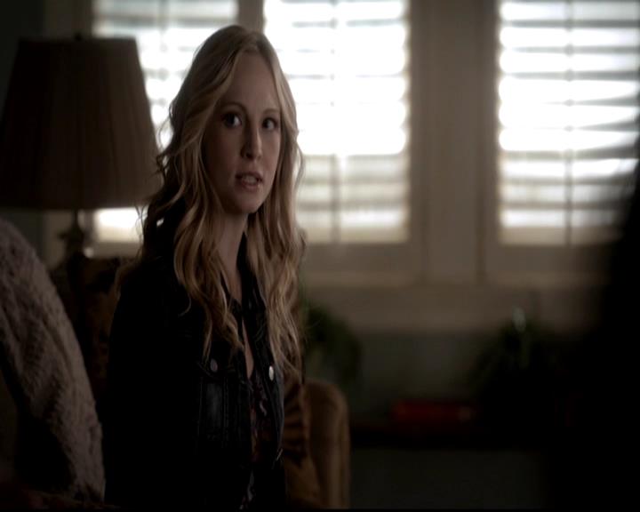 VampireDiariesWorld-dot-org_4x14DownTheRabbitHole0414.jpg