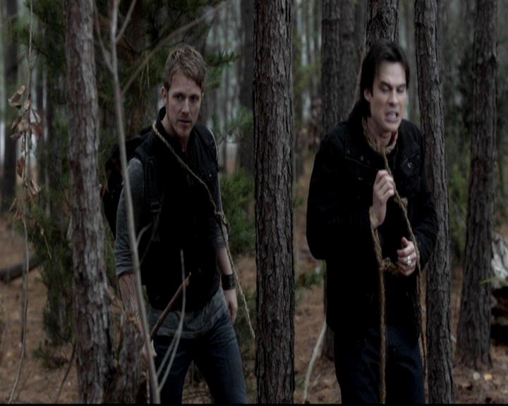 VampireDiariesWorld-dot-org_4x14DownTheRabbitHole0500.jpg