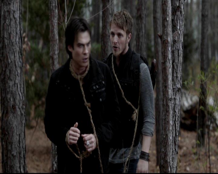 VampireDiariesWorld-dot-org_4x14DownTheRabbitHole0506.jpg