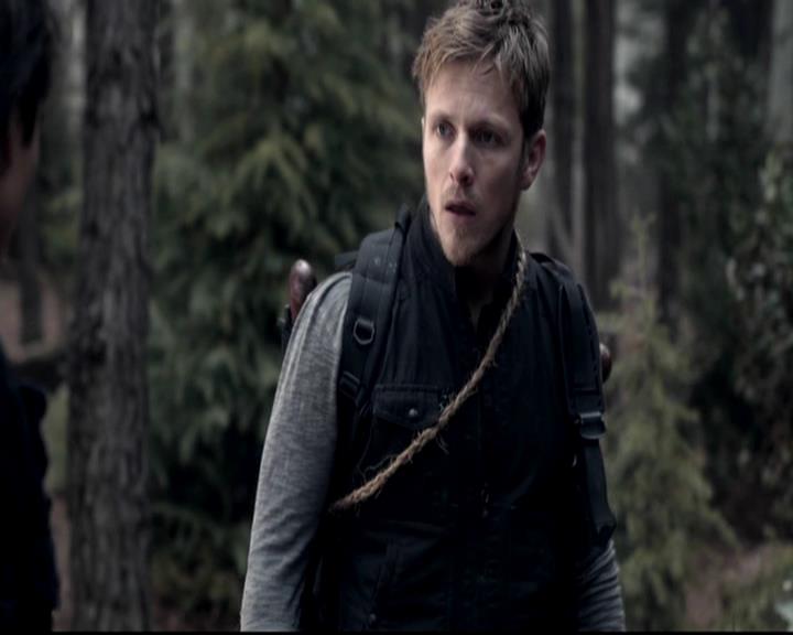 VampireDiariesWorld-dot-org_4x14DownTheRabbitHole0523.jpg