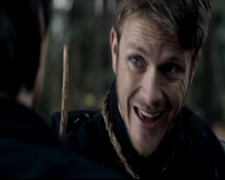 VampireDiariesWorld-dot-org_4x14DownTheRabbitHole0580.jpg