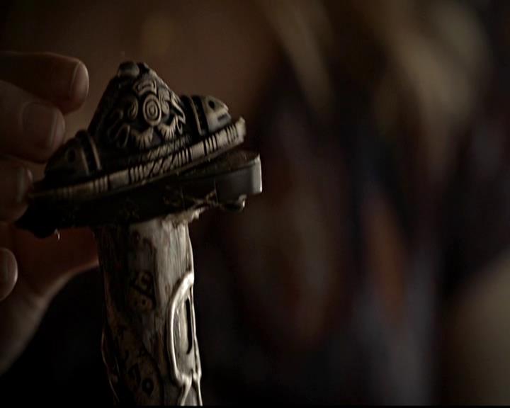 VampireDiariesWorld-dot-org_4x14DownTheRabbitHole0605.jpg