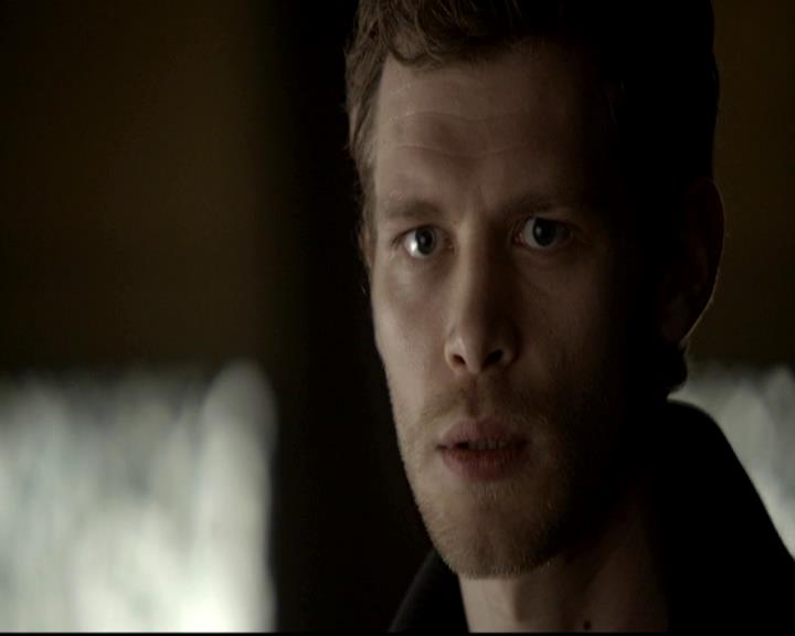 VampireDiariesWorld-dot-org_4x14DownTheRabbitHole0612.jpg