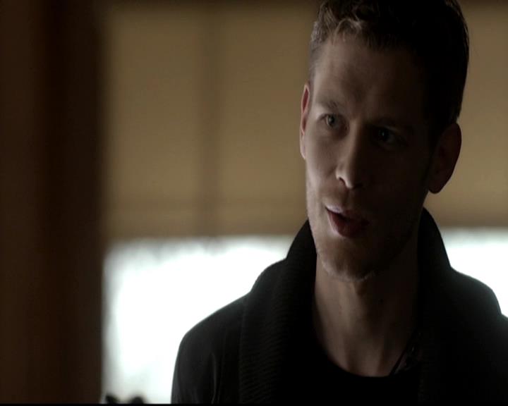 VampireDiariesWorld-dot-org_4x14DownTheRabbitHole0625.jpg