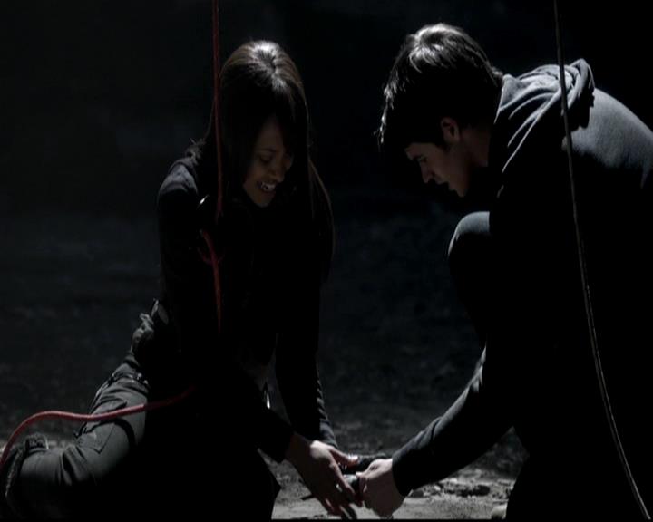 VampireDiariesWorld-dot-org_4x14DownTheRabbitHole0655.jpg