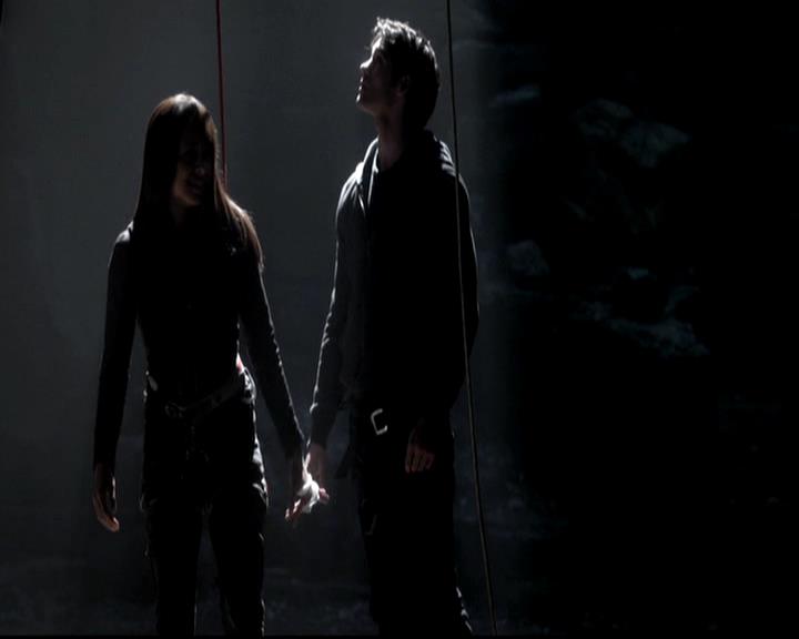 VampireDiariesWorld-dot-org_4x14DownTheRabbitHole0673.jpg