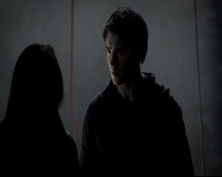 VampireDiariesWorld-dot-org_4x14DownTheRabbitHole0679.jpg