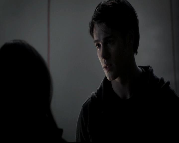 VampireDiariesWorld-dot-org_4x14DownTheRabbitHole0690.jpg