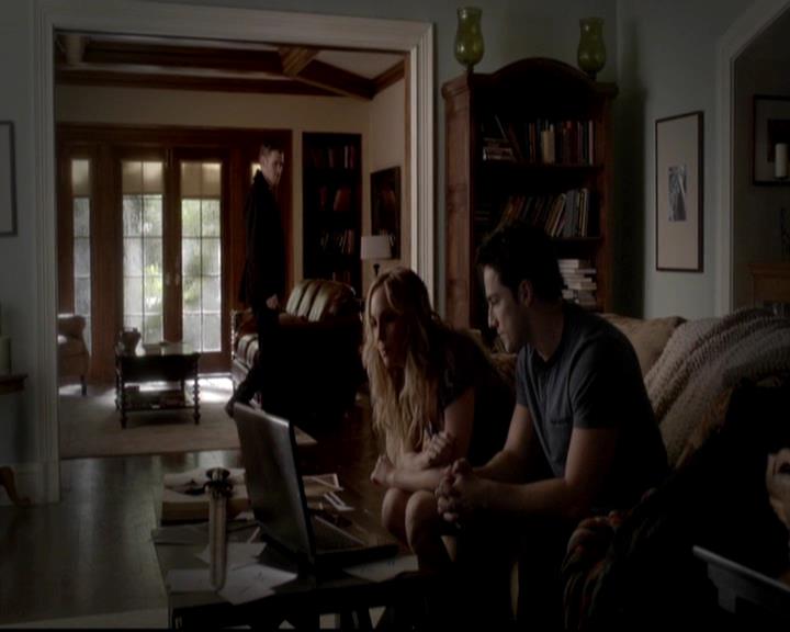 VampireDiariesWorld-dot-org_4x14DownTheRabbitHole0738.jpg