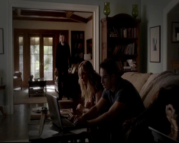 VampireDiariesWorld-dot-org_4x14DownTheRabbitHole0740.jpg