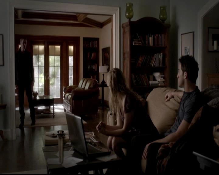 VampireDiariesWorld-dot-org_4x14DownTheRabbitHole0759.jpg