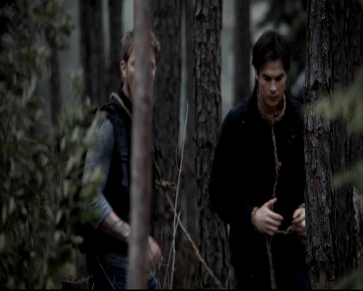 VampireDiariesWorld-dot-org_4x14DownTheRabbitHole0803.jpg