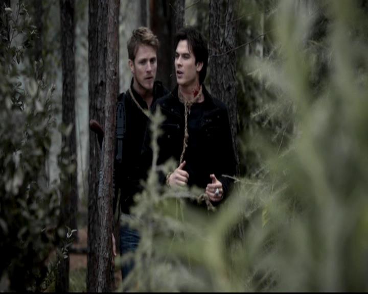 VampireDiariesWorld-dot-org_4x14DownTheRabbitHole0812.jpg