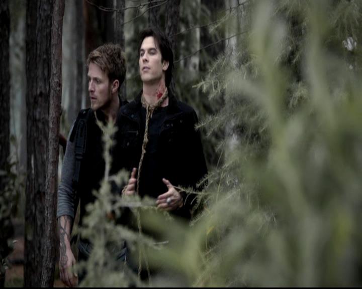 VampireDiariesWorld-dot-org_4x14DownTheRabbitHole0814.jpg