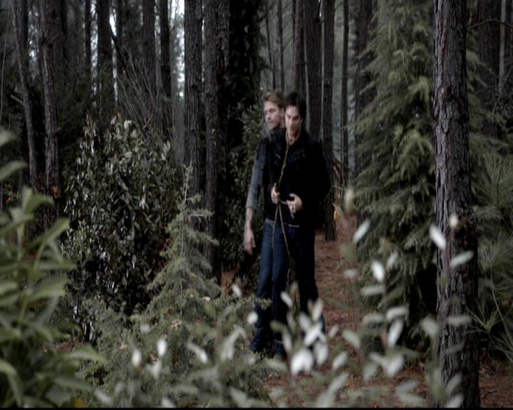 VampireDiariesWorld-dot-org_4x14DownTheRabbitHole0816.jpg