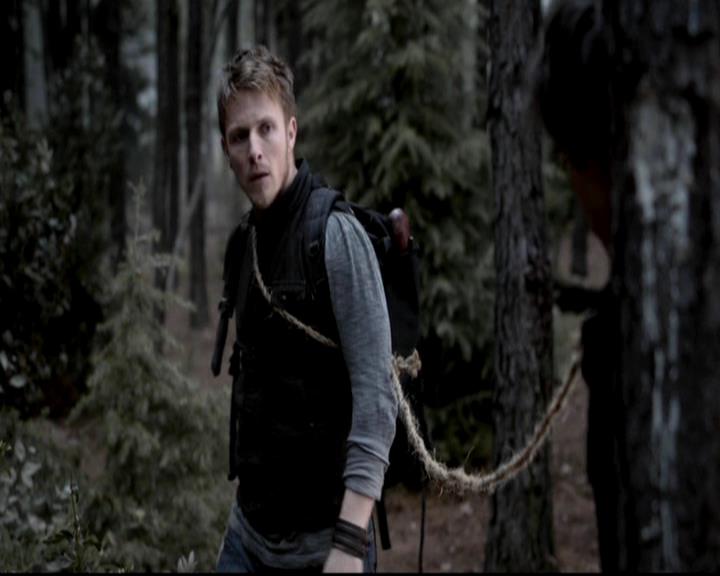 VampireDiariesWorld-dot-org_4x14DownTheRabbitHole0829.jpg